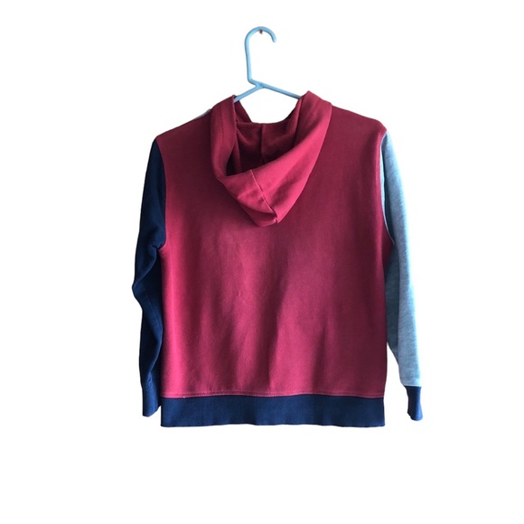 TOMMY HILFIGER BOYS LONG SLEEVES ZIP UP HOODIE IN RED BLUE AND GRAY SIZE M 12/14 - Picture 2 of 11